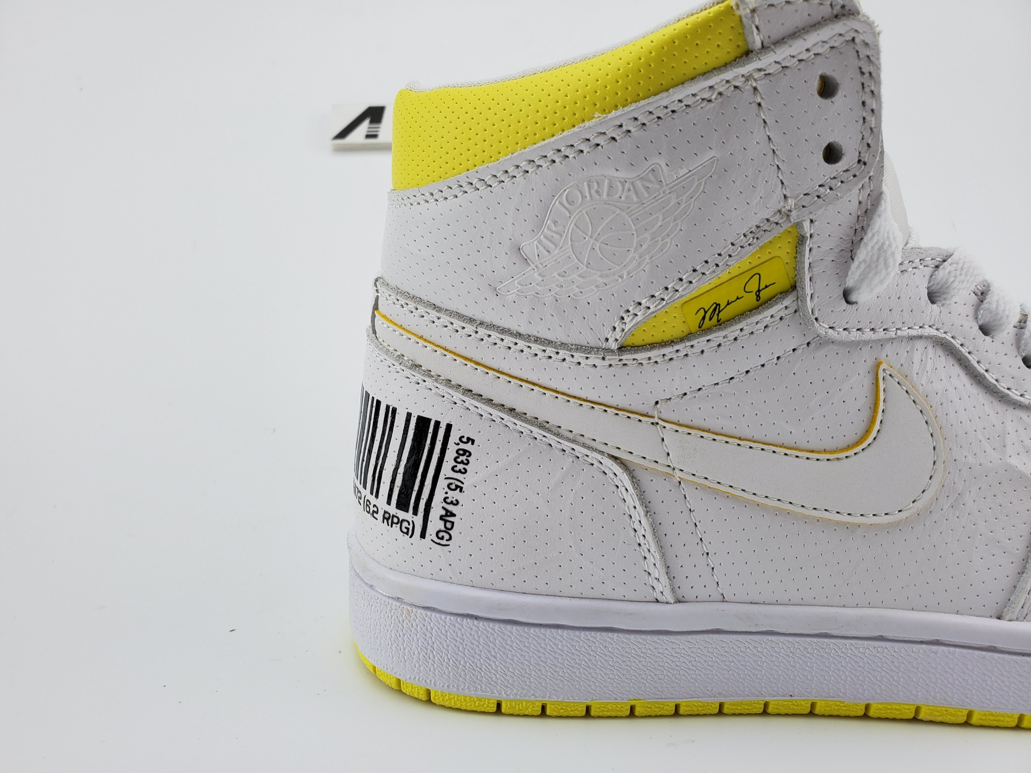 Air Jordan 1 High “First Class Flight”