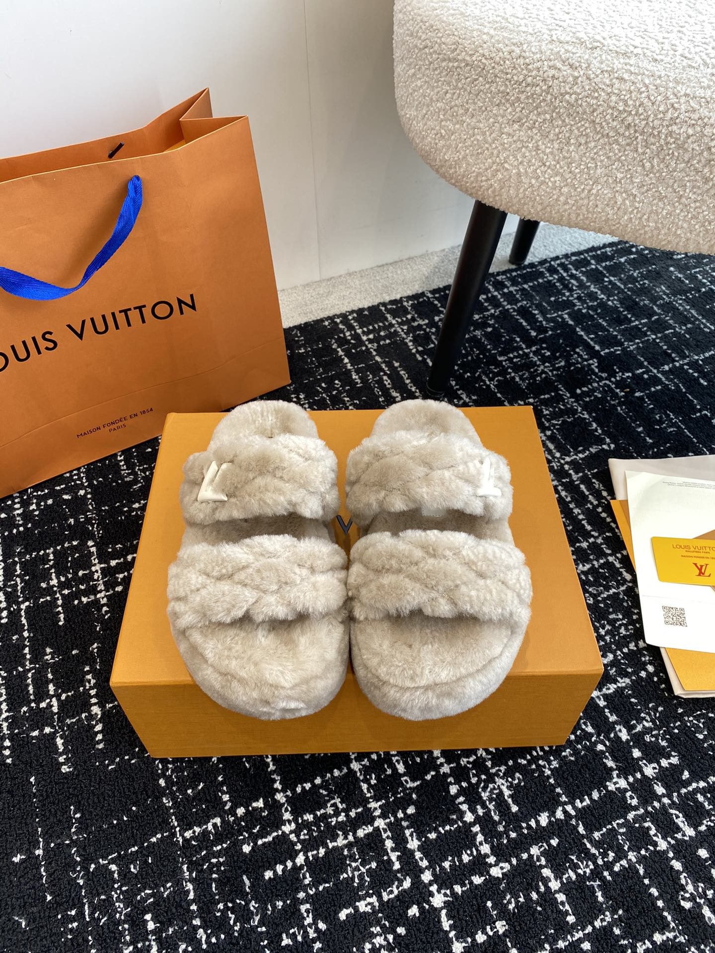 UA LV Sunset Platform Comfort Mule