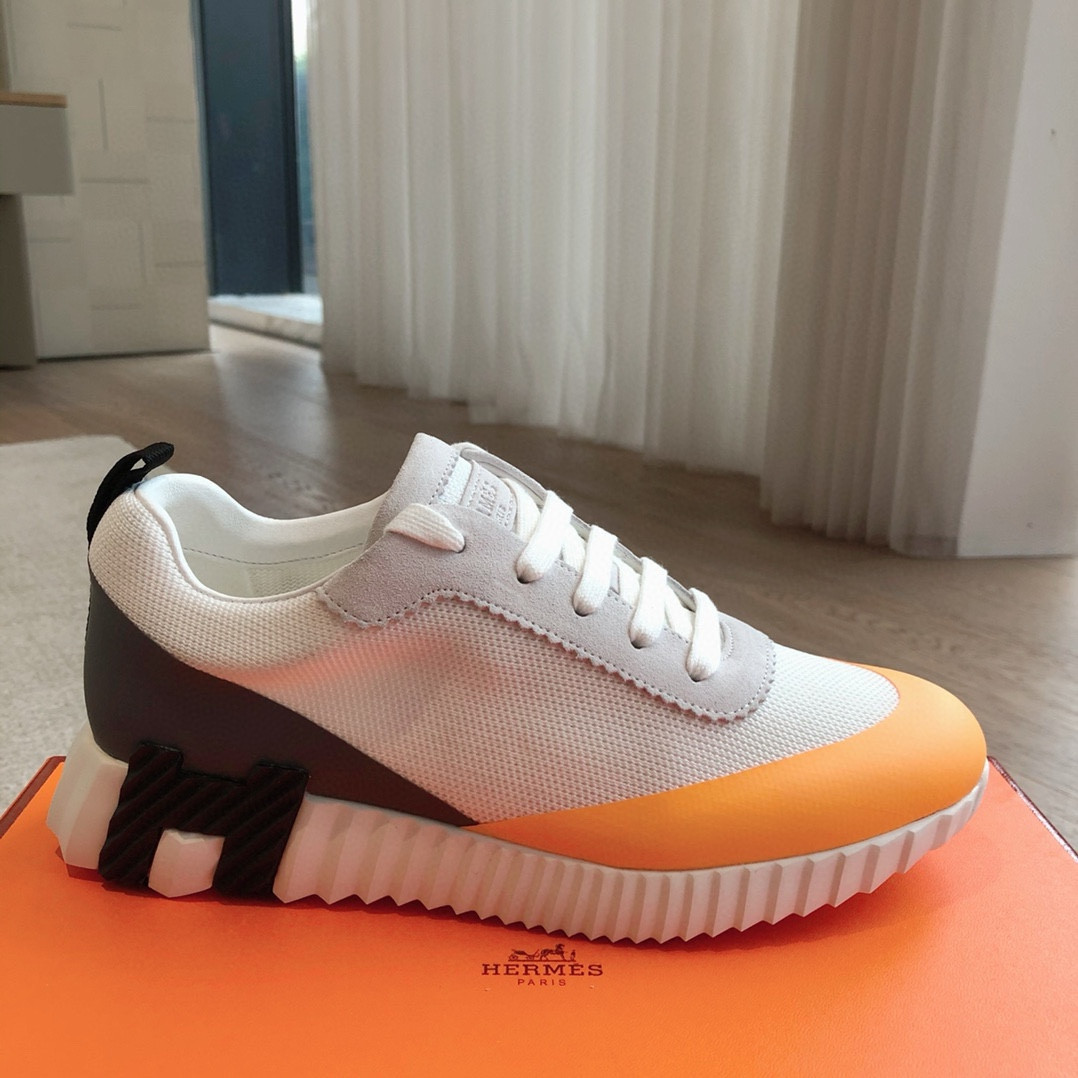 UA Hermès Bouncing Sneaker